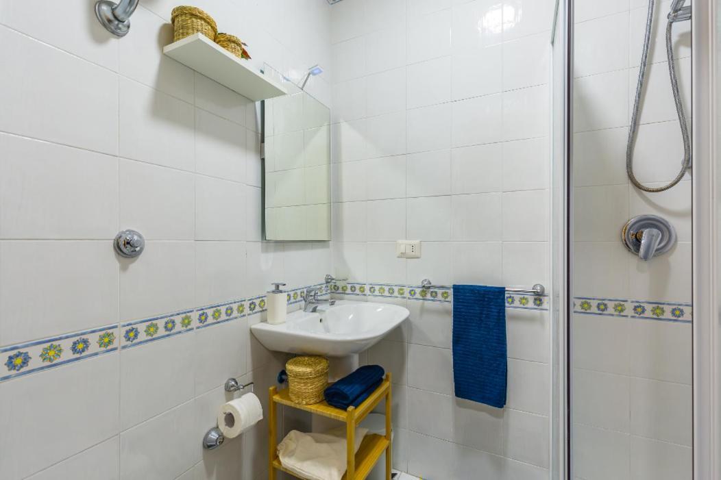 The Nest - Chiaia Apartment Naples